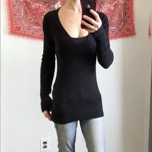 Express V-neck pullover